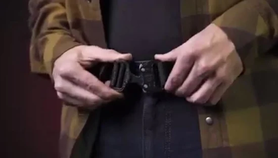 Logotipo personalizado de fábrica Cinturones de diseñador Levantamiento de pesas Gimnasio táctico para mujeres Ligas para hombre Hebilla de cinturón Accesorios Bolsa Cinturón táctico estilo policía